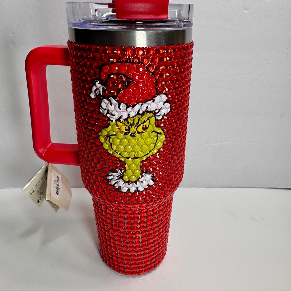 NWT The Grinch 40 oz. Rhinestone Bling tumbler. Primark exclusive.